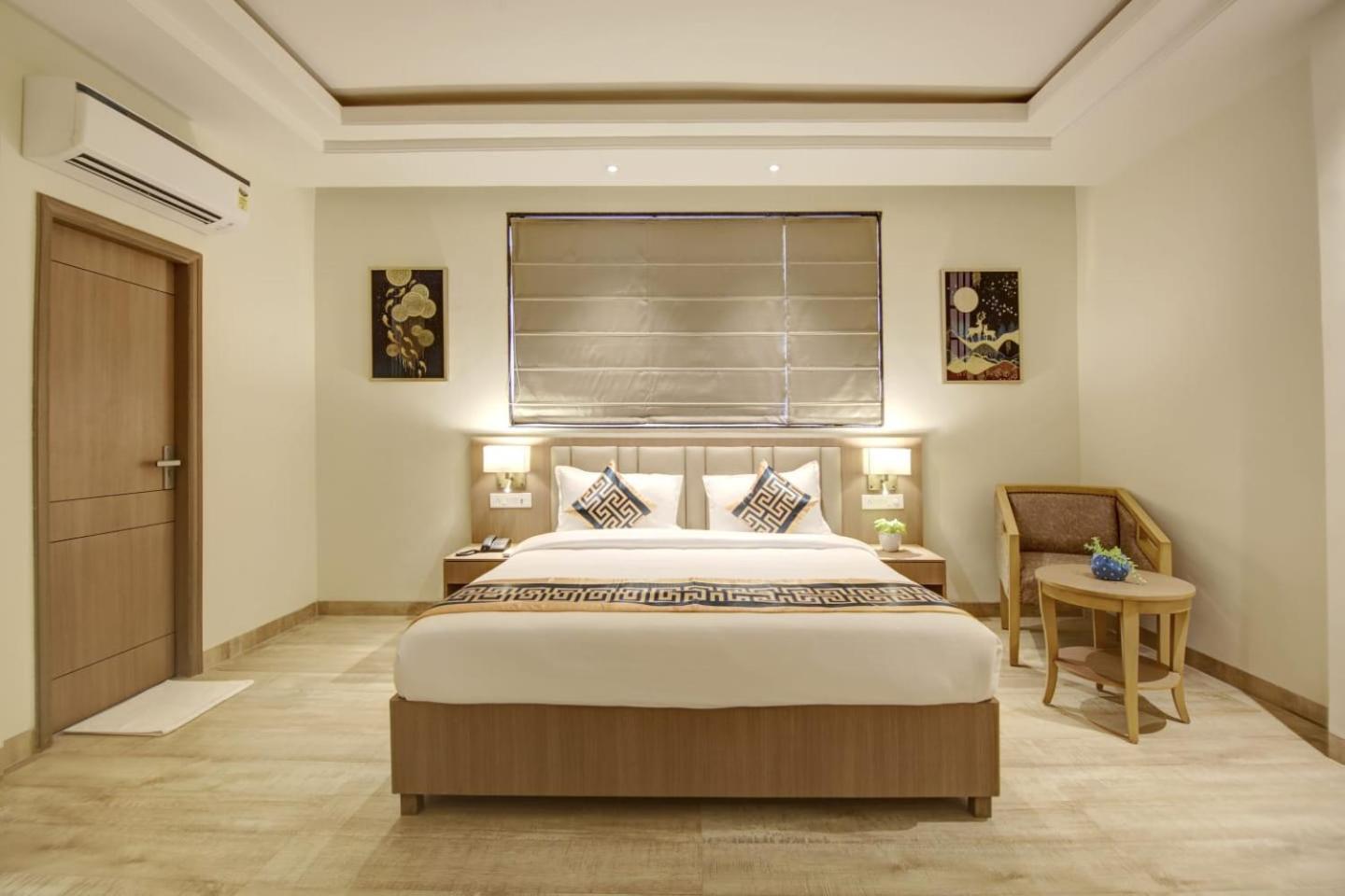 King Plaza 4*